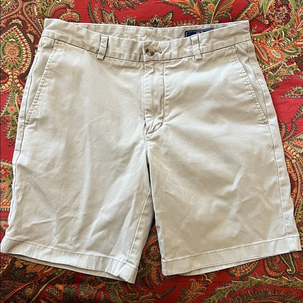 Vineyard Vines Breaker Shorts Men’s Size 32 Tan Khaki Preppy Beachy
